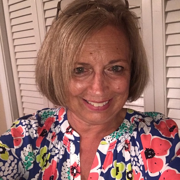 Meet your Posher, Susan - Picture 2 of 2